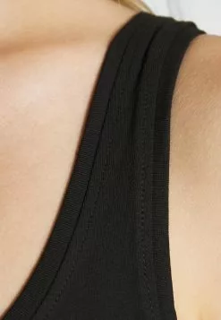 Anna Field 2 Pack - Débardeur - Black/White 9 Anna Field 2 Pack - Débardeur - Black/White -Hauts Boutique 187bd89347ca47f69664430a00d127a8