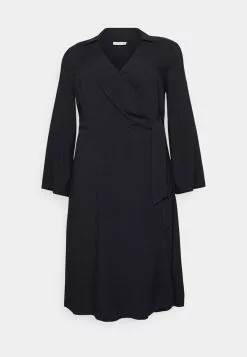 Curvy Buckle Dress - Robe Chemise - Black -Hauts Boutique 252f2c51ac4e434fbf20cc4f6c560913