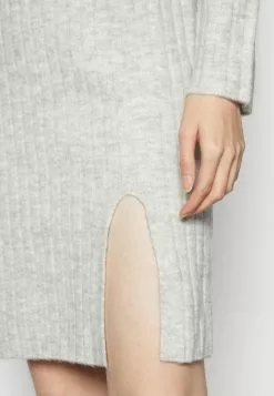 Anna Field Robe Pull - Mottled Light Grey -Hauts Boutique 2b7d8e90967a45dba6f675dc9725ebbc