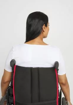 Anna Field T-Shirt Basique - White -Hauts Boutique 2bb2bd4ee3274a44a2f91bda1c9e16ea