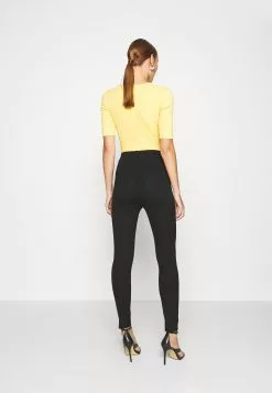 Anna Field Punto Leggings With Button Detail - Legging - Black 7 Anna Field Punto Leggings With Button Detail - Legging - Black -Hauts Boutique 33f906a6b264471e94805b4626428f72