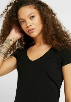 2 Pack - T-Shirt Basique - Black/White -Hauts Boutique 37ff36b777d14c27a006d5de9d1647db