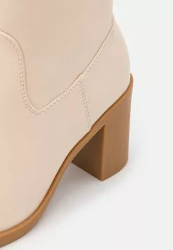 Anna Field Bottes - Off-White -Hauts Boutique 5070333709a345ad813012ce32426f00