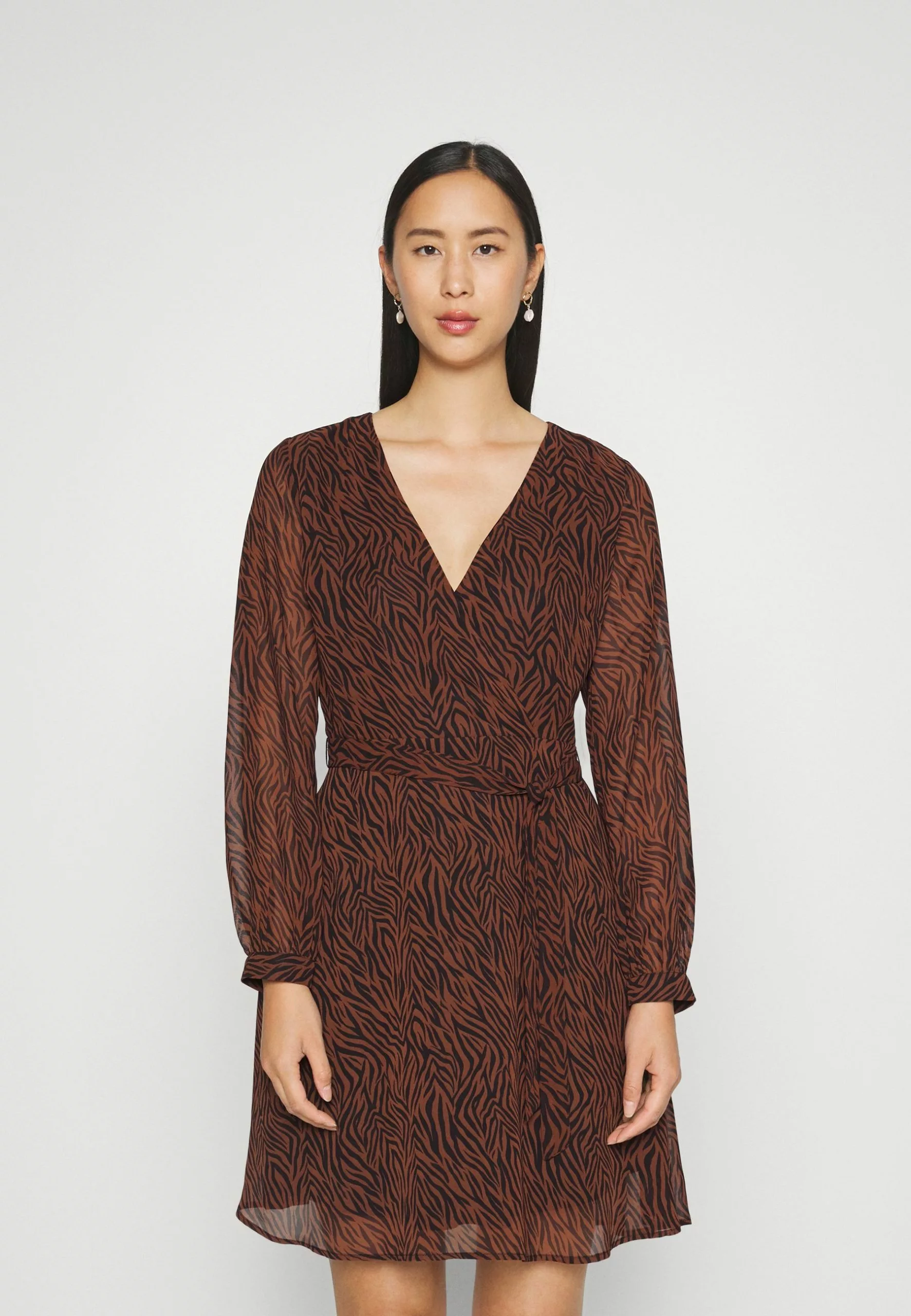 Anna Field Robe De Jour - Black/Beige 1 Anna Field Robe De Jour - Black/Beige