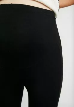 2 Pack Capri - Legging - Black -Hauts Boutique 7f258878b7484c08b63adf34dea8fcd8