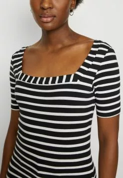 Anna Field T-Shirt Imprimé - Black/White -Hauts Boutique 8bc41308b94c4d7f95124cc9d77b5546