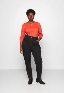 T-Shirt À Manches Longues - Red -Hauts Boutique a2132c6c75c0418185231cf2920102b5