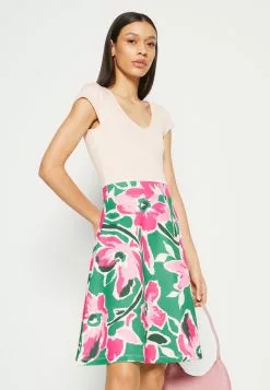 Anna Field Robe En Jersey - White/Green/Pink -Hauts Boutique a4a7c05b3d5a499dbcc263082a1baa97