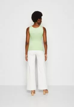 Anna Field Débardeur - Light Green 8 Anna Field Débardeur - Light Green -Hauts Boutique a9ecdcb047824676af7eb181b89f054a