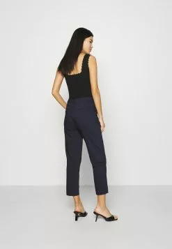 Anna Field Chino - Dark Blue -Hauts Boutique ad0b26b8ad044f93afc140f004c9b3b6