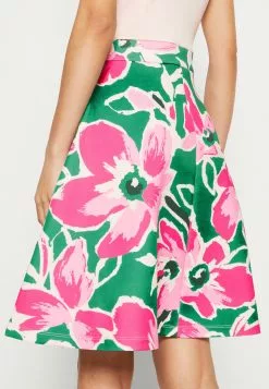 Anna Field Robe En Jersey - White/Green/Pink -Hauts Boutique b3605fe886634d3dafbcbdd9917357a4