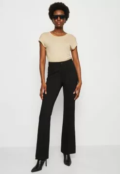 Anna Field 3 Pack - T-Shirt Basique - Beige/Off-White/Red -Hauts Boutique b7c76c2e1daa4eababf3f8c773a1e340