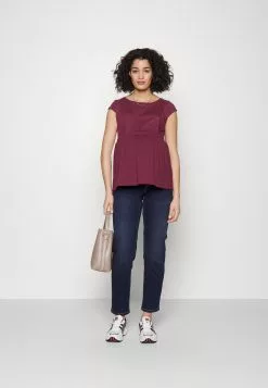 Maternity Baby Doll Nursing Tee - T-Shirt Imprimé - Dark Red -Hauts Boutique d84f8efedd724809ab437359d12706fb