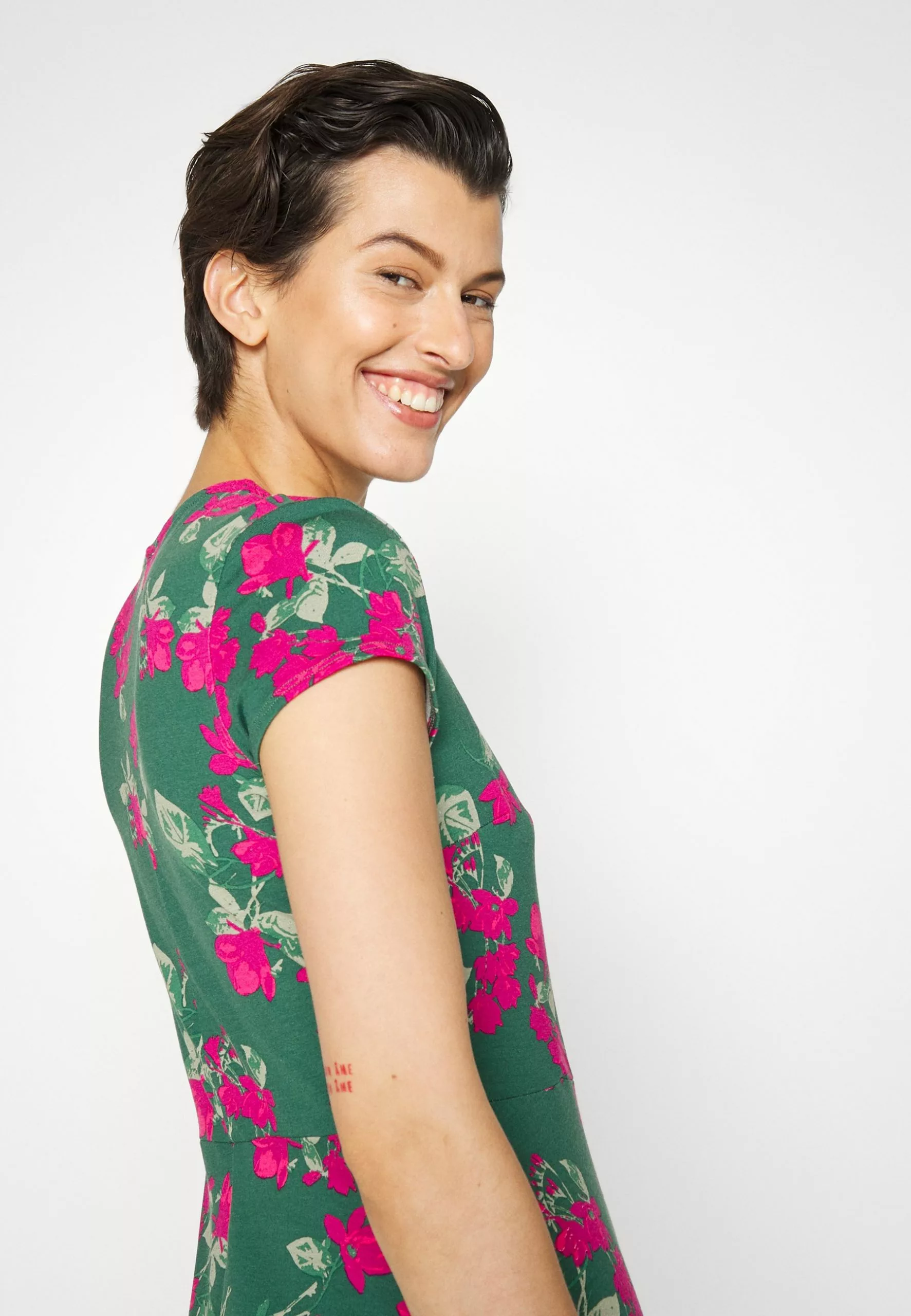 Robe En Jersey - Dark Green/Pink 4 Robe En Jersey - Dark Green/Pink – Image 4