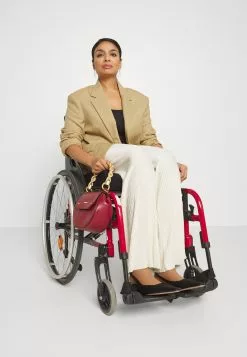 Anna Field T-Shirt Basique - Black -Hauts Boutique de3d6015f48946f9b8809c0bdc95f5fc