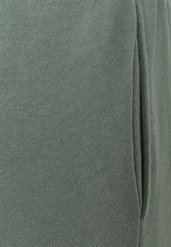 Set - Sweat À Capuche - Green -Hauts Boutique e02b06417a8d46aaa6b44c47a54ca189