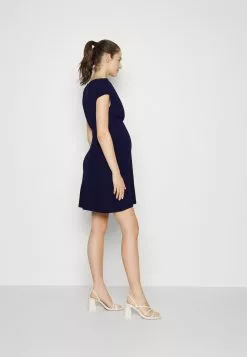 Robe En Jersey - Dark Blue -Hauts Boutique e293c1a5678e40eb92ab8f215c202dd7