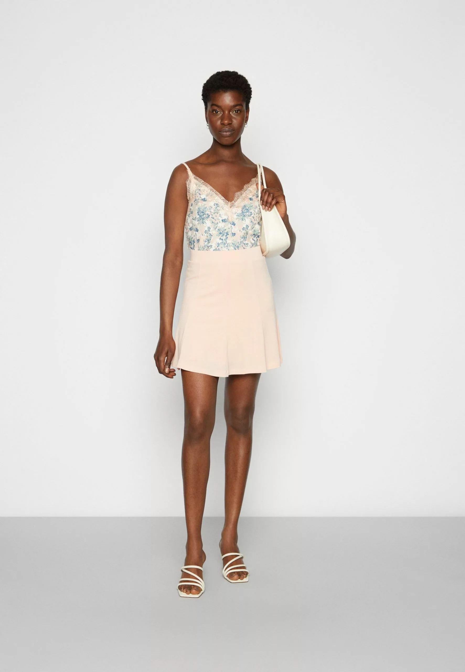 Anna Field Jupe Trapèze - Light Pink 2 Anna Field Jupe Trapèze - Light Pink – Image 2