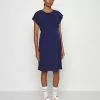 Fit And Flare Flowy Dropped Shoulder - Robe En Jersey - Dark Blue