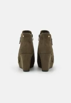 Bottines À Plateau - Khaki -Hauts Boutique f91b2431571b4c0ea7661fecd913873c